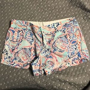 Women’s shorts size 10